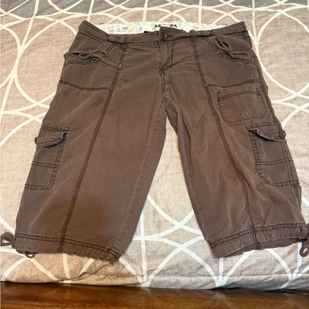Women’s Brown Cargo Shorts